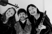 The Bluebelles with pianist Fraser Parry